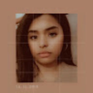 Meet your Posher, Daniela